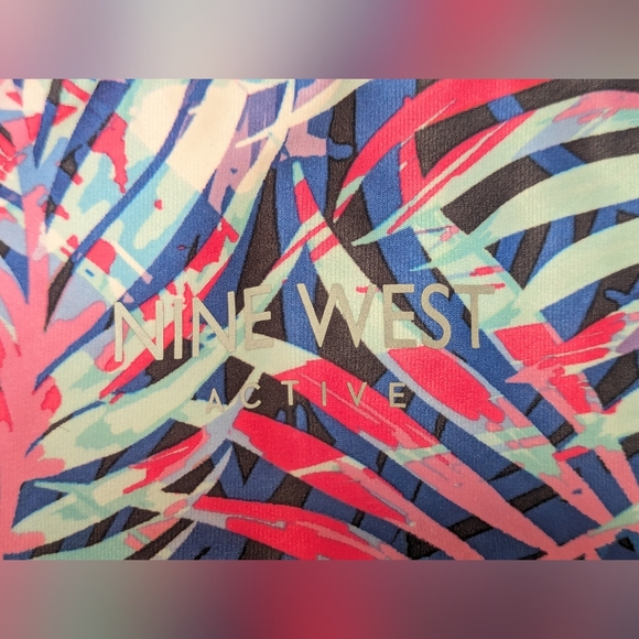 Nine West Medium Blue Pink Tropical Print Leggings Pockets - Picture 5 of 8